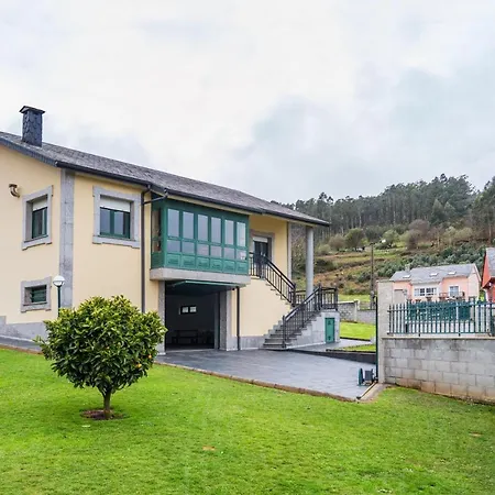 Holiday home Casa Condesa De Albarei Viveiro